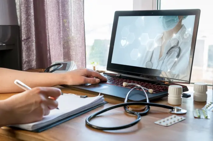 Pahami Lebih Dalam 2 Jenis Asuransi Populer Saat Beli Asuransi Kesehatan Online