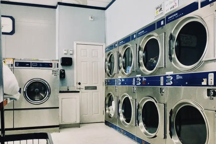 8 Rekomendasi Franchise Laundry untuk Bisnis Pertama Anda