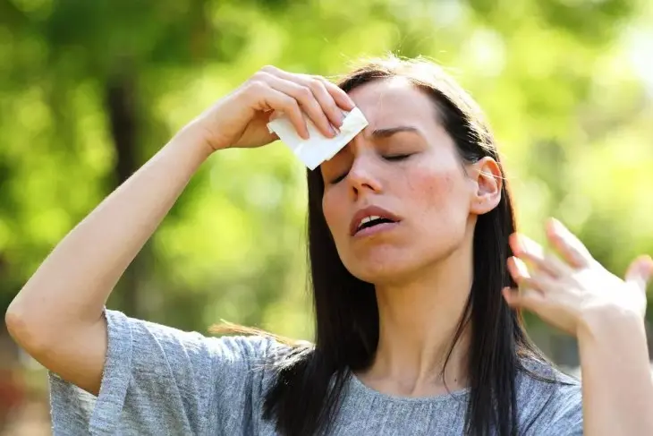 Dampak Polusi pada Kulit Wajah dan Cara Melindunginya